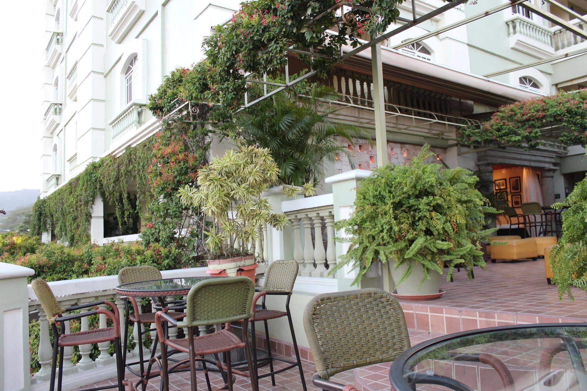 Boutique Hotel La Cordillera San Pedro Sula Buitenkant foto