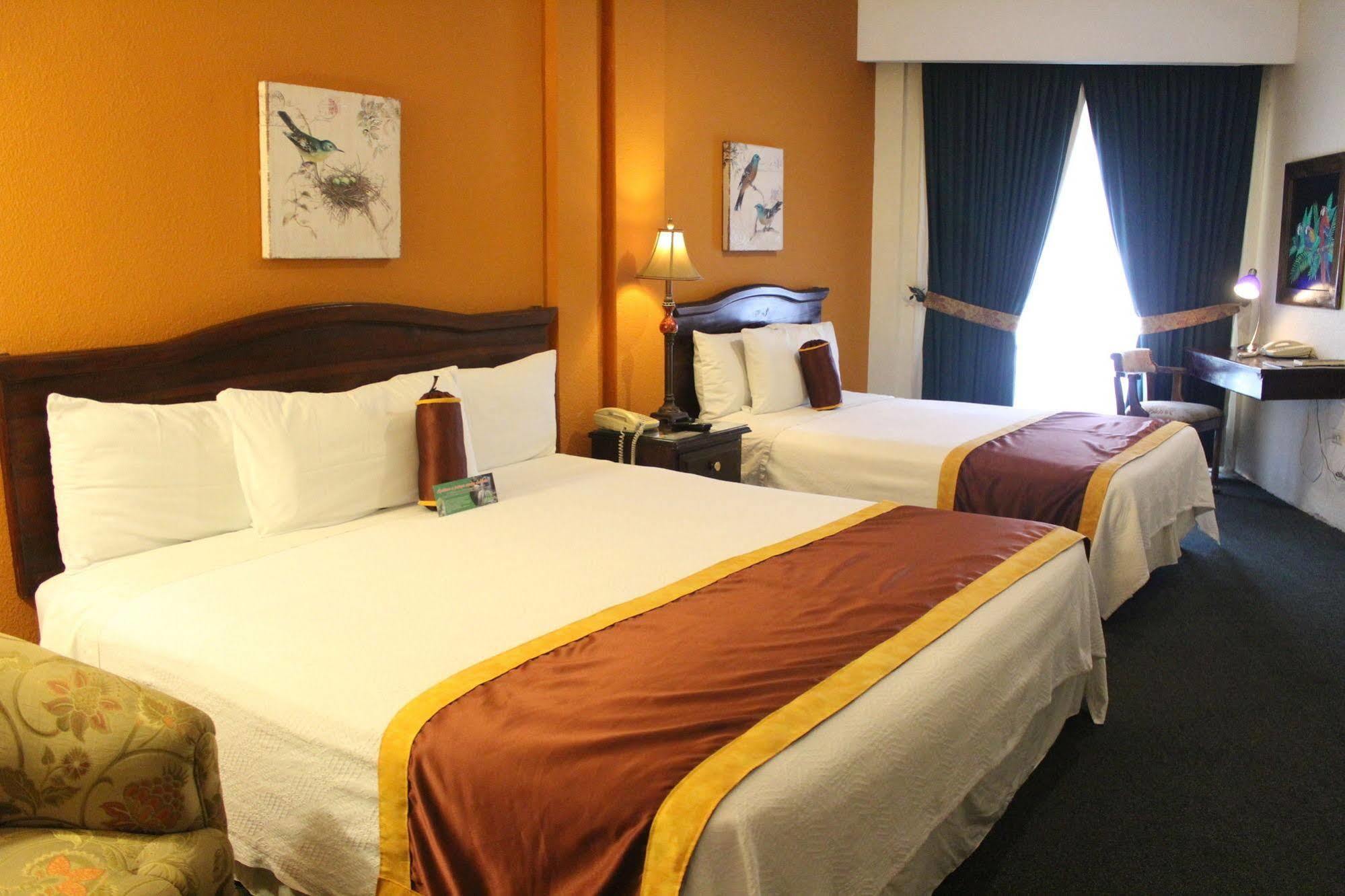 Boutique Hotel La Cordillera San Pedro Sula Buitenkant foto